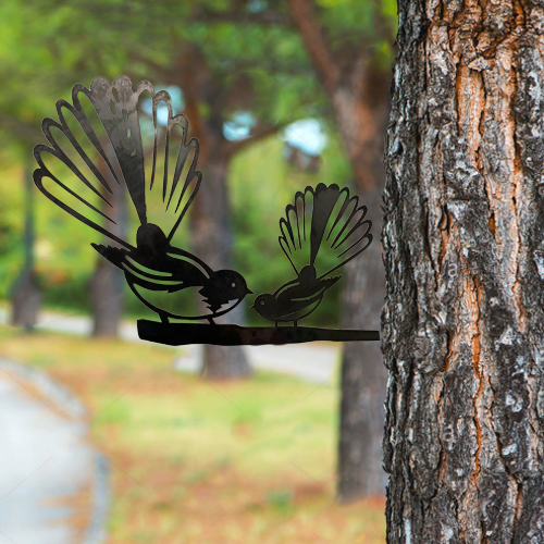 Fantail with Baby Tree Stake