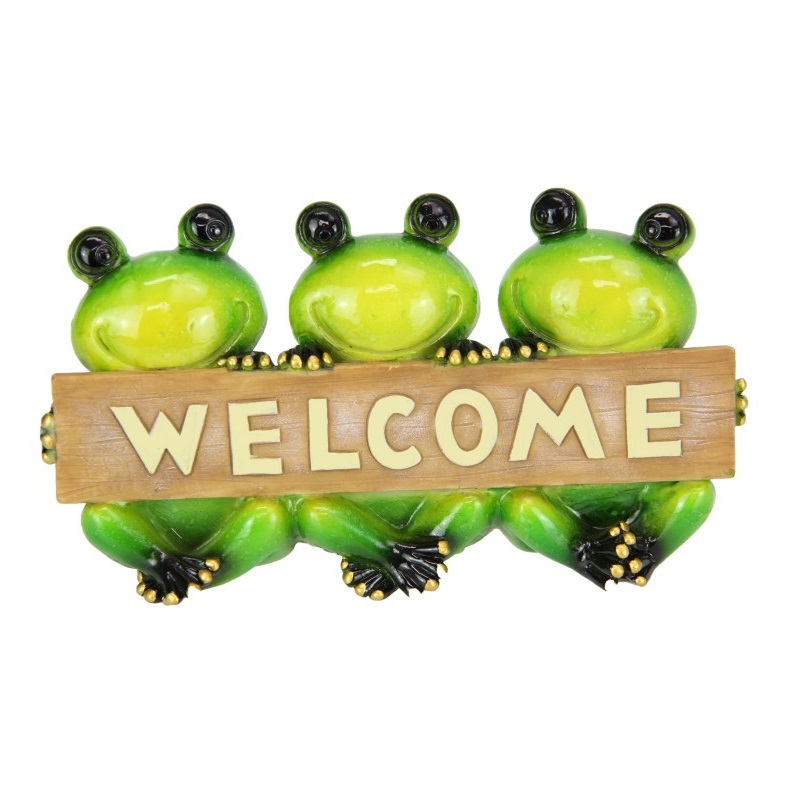 Triple Frogs Holding Welcome Sign