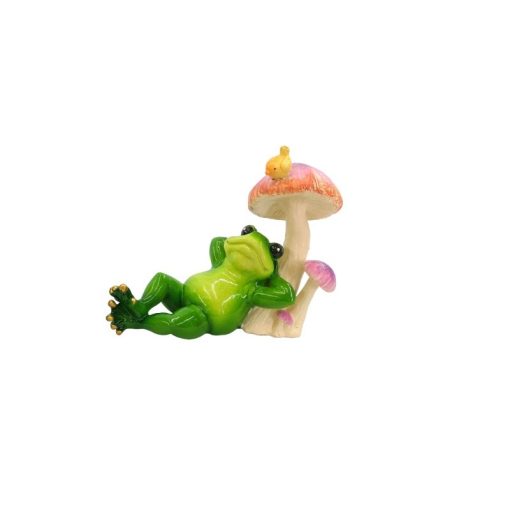 Frog Chillaxing on Mushroom